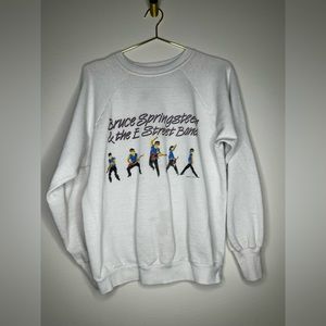 Pretty dope Bruce Springsteen crew
1985